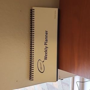 Weekly Planner 120 weeks w/built in stand